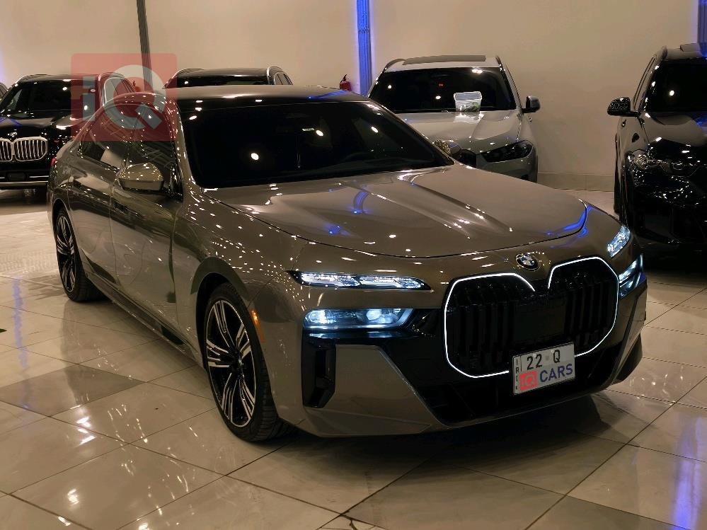 بي ام دبليو الفئة 7